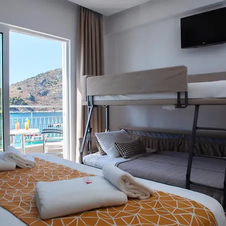 Otel Minoa Tolón