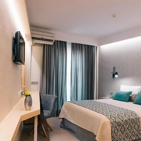 Отель Minoa Толон