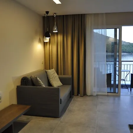 Minoa Hotel