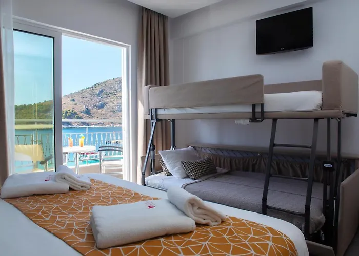 Hotel Minoa Tolón
