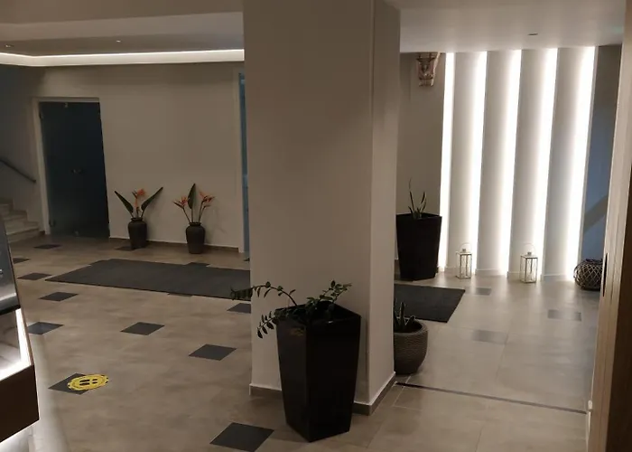 Hotel Minoa 3*