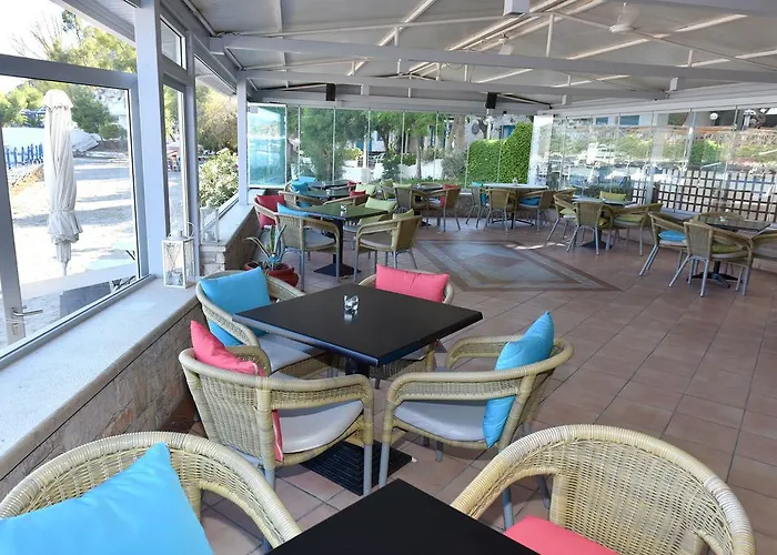 Minoa Hotel Tolón