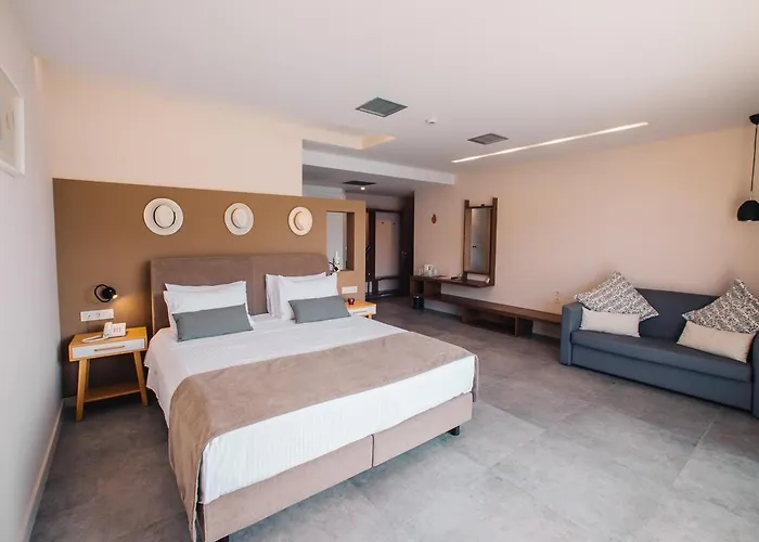 Minoa Hotel