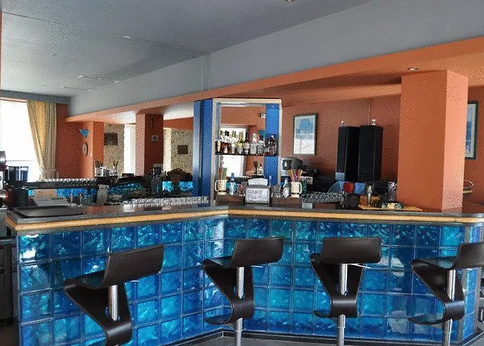 Hotel Minoa 3*